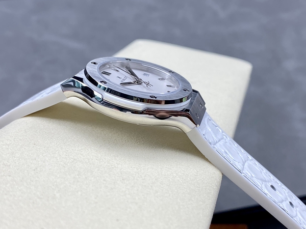 ウブロコピー時計内部構造